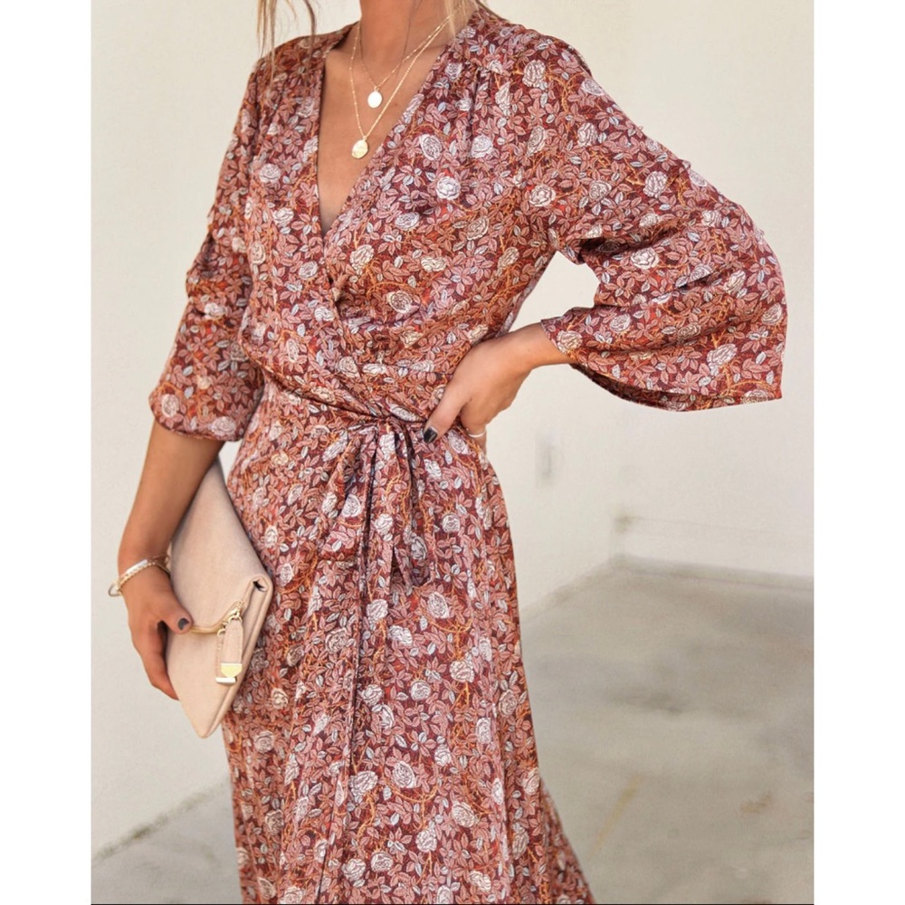 Satin floral maxi dress - Picture 2 of 4